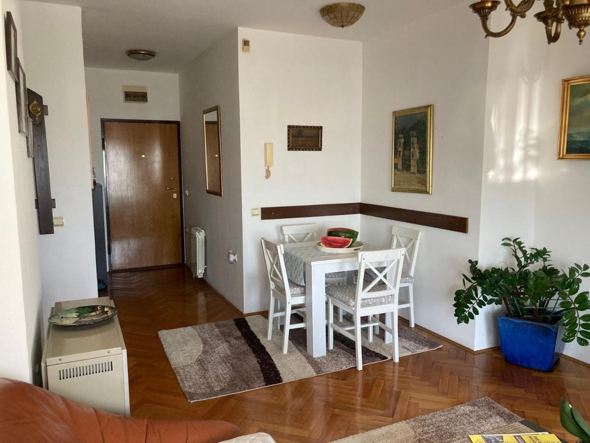 Apartamento Rajana , Beograd - Hram Svetog Save Exterior foto